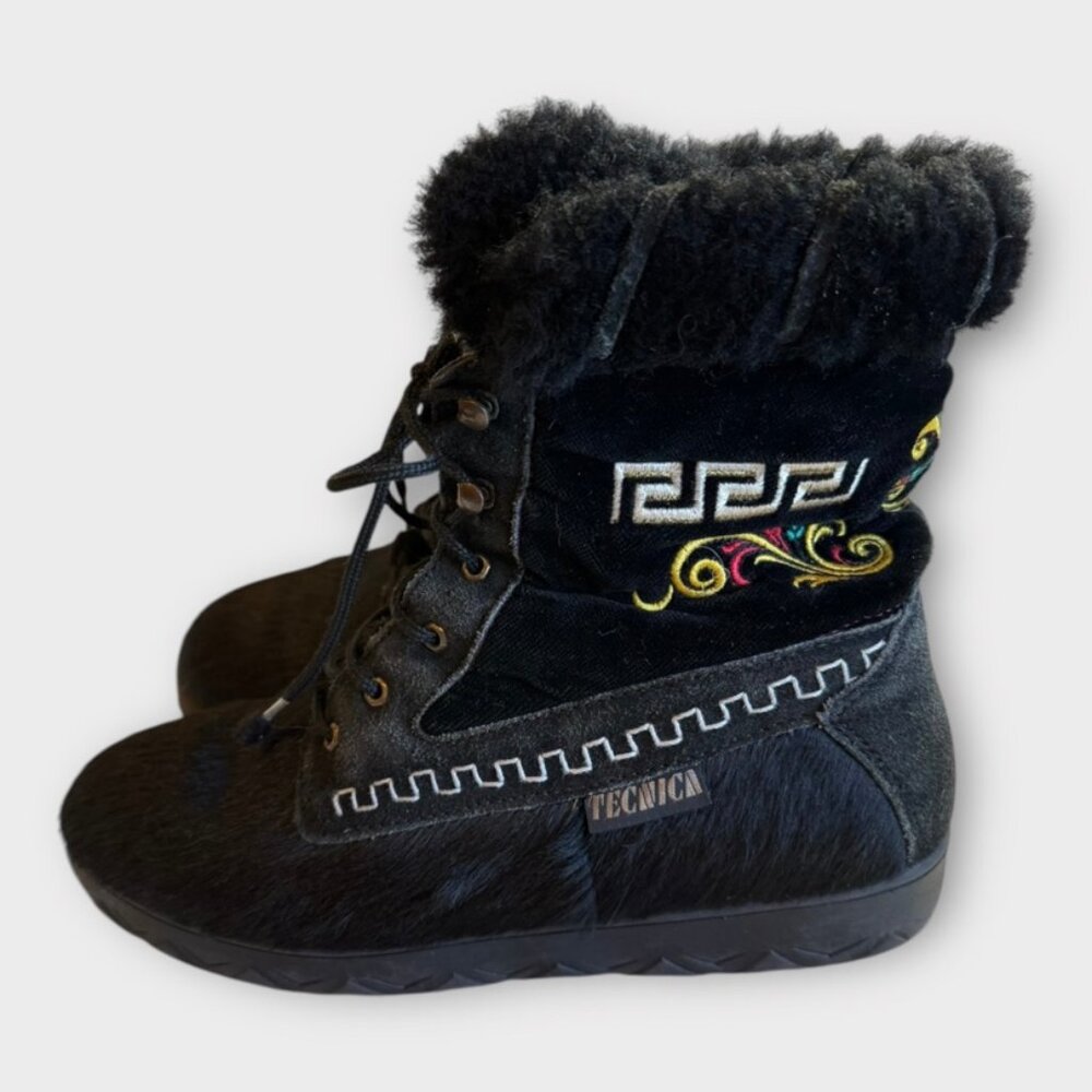Vintage Tecnica Ankle Boots Goat Fur Apres Ski Boho Festival Embroidered Boots